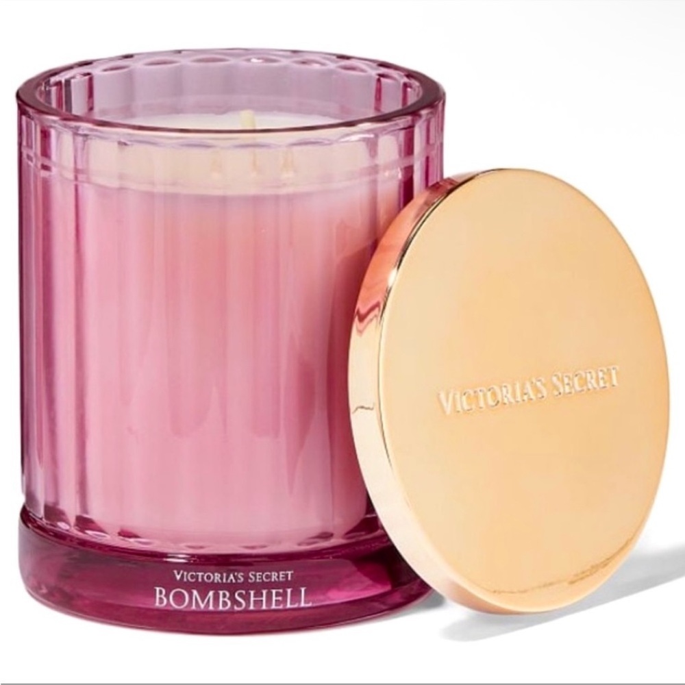 Victoria’s Secret BOMBSHELL Glass Candle GORGEOUS